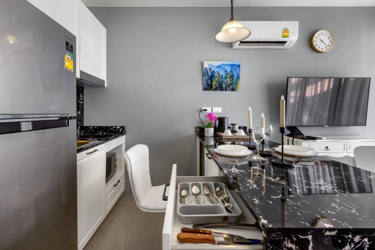 Palmyrah Surin, Modern 1Br With Terrace, 150 Meters To Surin Beach エクステリア 写真